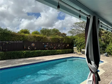 14240 SW 74th Terrace Miami FL 33183