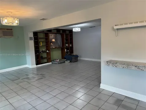 14240 SW 74th Terrace Miami FL 33183