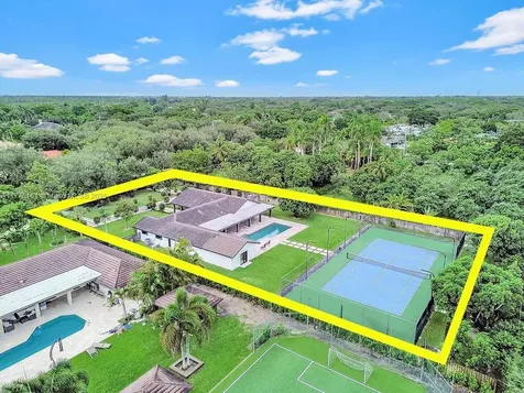 12121 SW 95th Avenue Miami FL 33176