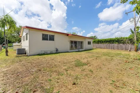 1411 SW 82nd Court Miami FL 33144