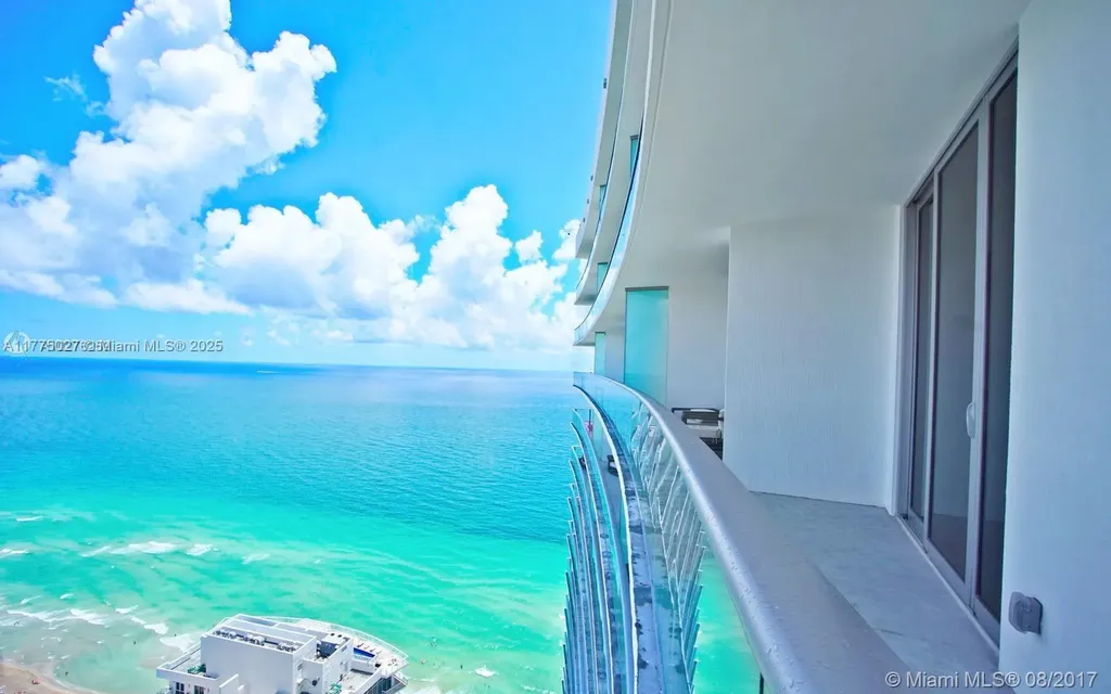 4111 S Ocean Drive Hollywood FL 33019