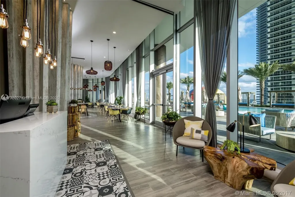 4111 S Ocean Drive Hollywood FL 33019