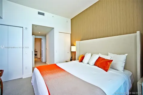 4111 S Ocean Drive Hollywood FL 33019