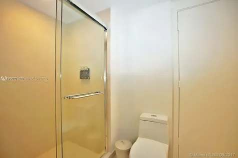 4111 S Ocean Drive Hollywood FL 33019