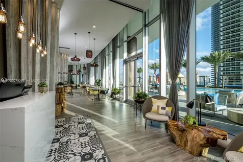 4111 S Ocean Drive Hollywood FL 33019