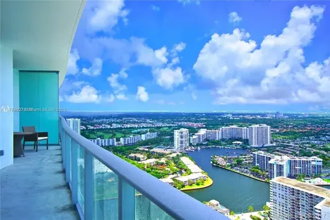 4111 S Ocean Drive Hollywood FL 33019