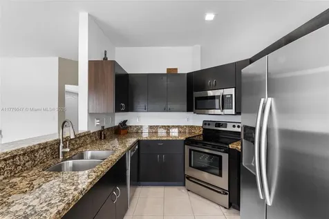20541 SW 2nd Street Pembroke Pines FL 33029