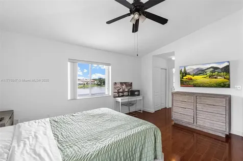 20541 SW 2nd Street Pembroke Pines FL 33029