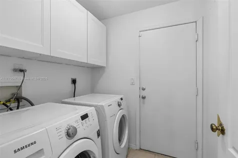 20541 SW 2nd Street Pembroke Pines FL 33029