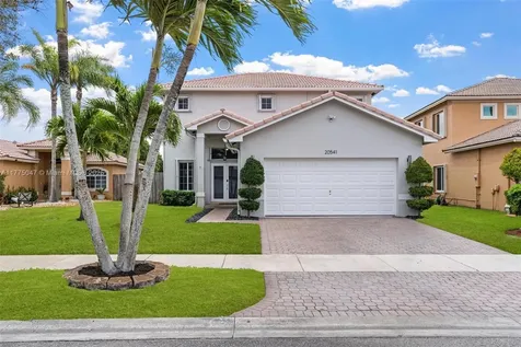 20541 SW 2nd Street Pembroke Pines FL 33029