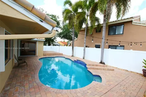 6302 Tweksbury Terrace Davie FL 33331