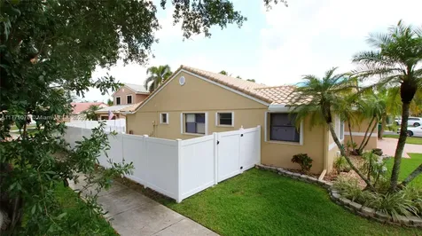 6302 Tweksbury Terrace Davie FL 33331