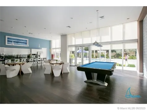 2775 NE 187th Street Aventura FL 33180