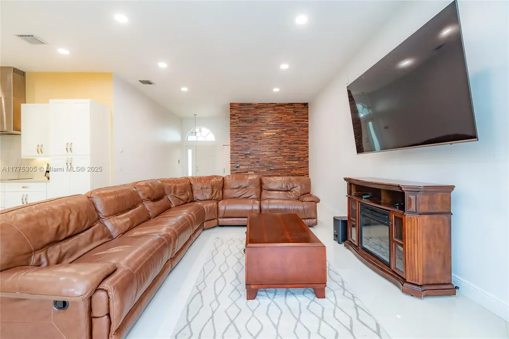 23274 Alora Drive Boca Raton FL 33433