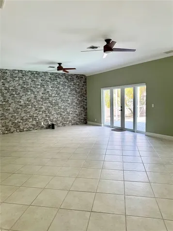 18423 NW 9th Street Pembroke Pines FL 33029