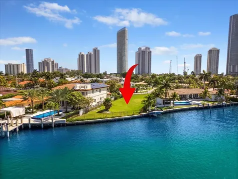 18800 N Bay Road Sunny Isles Beach FL 33160