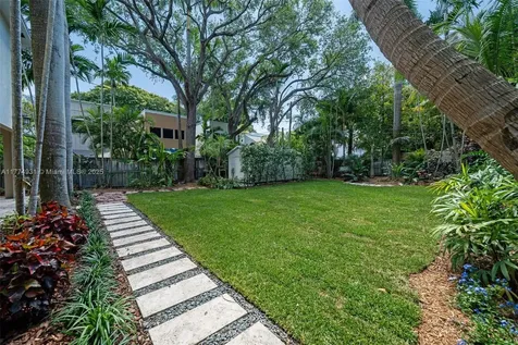 2210 Overbrook Street Miami FL 33133