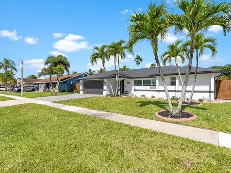 12137 Stratford Street Wellington FL 33414