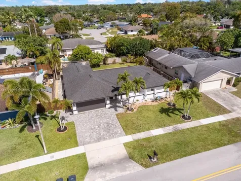 12137 Stratford Street Wellington FL 33414