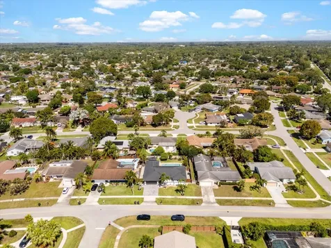 12137 Stratford Street Wellington FL 33414