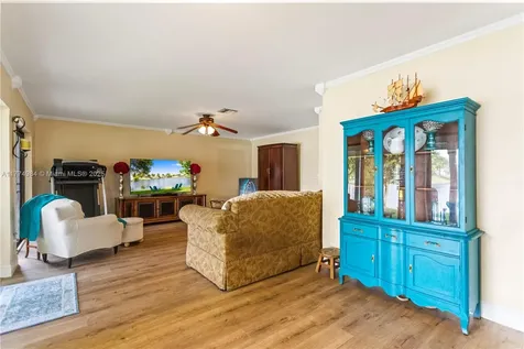 14201 Summersville Place Davie FL 33325
