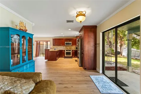 14201 Summersville Place Davie FL 33325