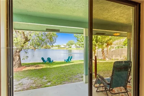 14201 Summersville Place Davie FL 33325