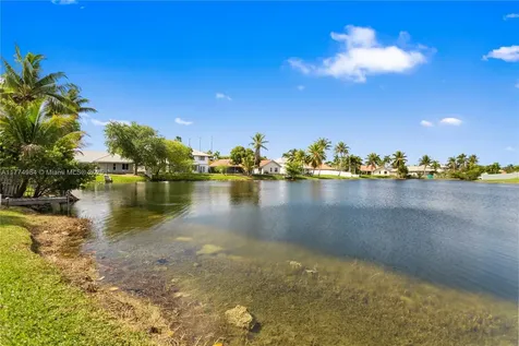 14201 Summersville Place Davie FL 33325