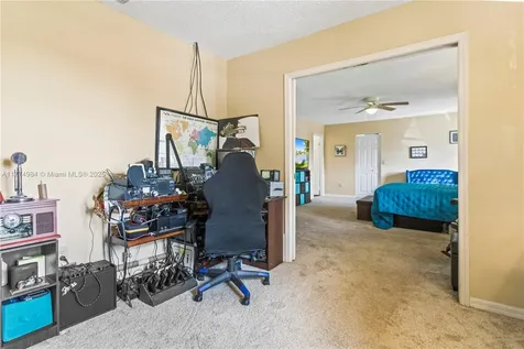 14201 Summersville Place Davie FL 33325