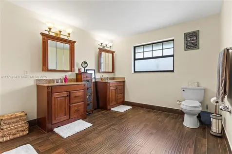14201 Summersville Place Davie FL 33325