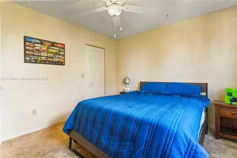 14201 Summersville Place Davie FL 33325