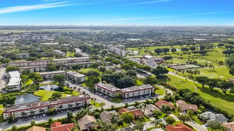 8990 S Hollybrook Boulevard Pembroke Pines FL 33025