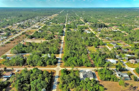 2500 E 9th Street Lehigh Acres FL 33936
