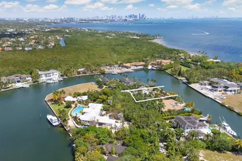 30 Leucadendra Drive Miami FL 33156