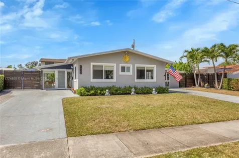 1900 SW 70th Avenue Miami FL 33155