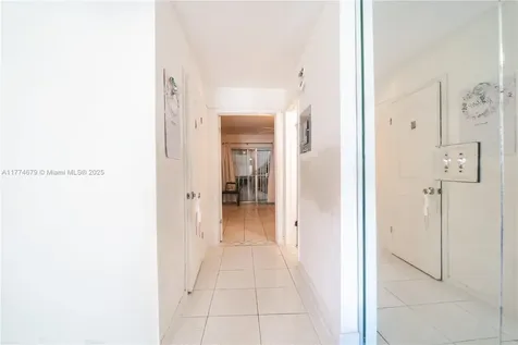 15610 NE 6th Avenue Miami FL 33162