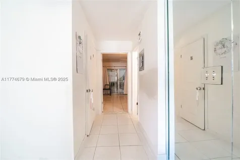 15610 NE 6th Avenue Miami FL 33162