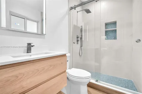 1482 SW 97th Lane Davie FL 33324