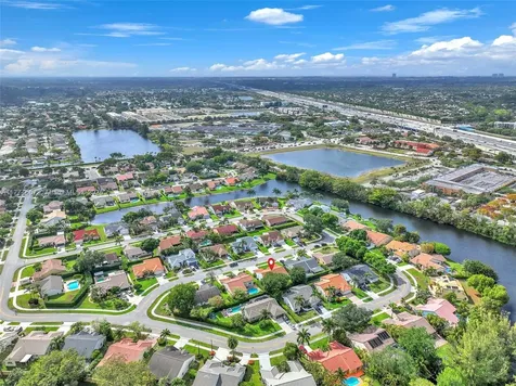1482 SW 97th Lane Davie FL 33324