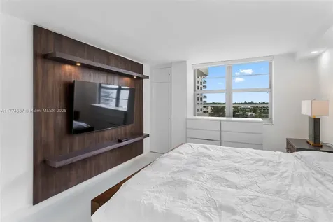 5701 Collins Avenue Miami Beach FL 33140