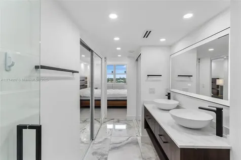 5701 Collins Avenue Miami Beach FL 33140
