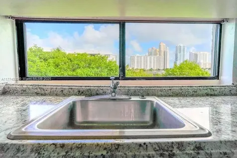 17021 N Bay Road Sunny Isles Beach FL 33160