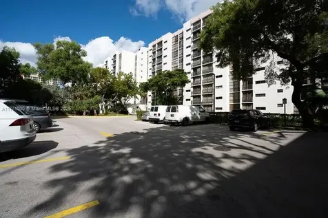 17021 N Bay Road Sunny Isles Beach FL 33160
