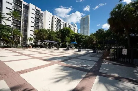 17021 N Bay Road Sunny Isles Beach FL 33160