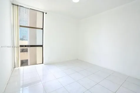 17021 N Bay Road Sunny Isles Beach FL 33160