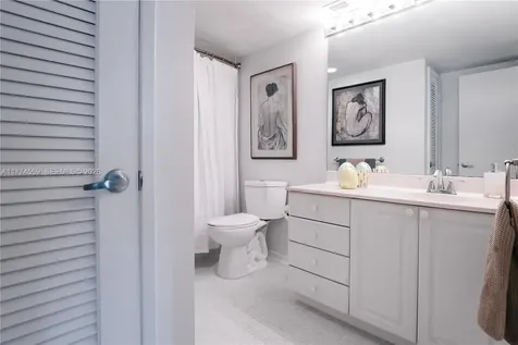 19390 Collins Avenue Sunny Isles Beach FL 33160