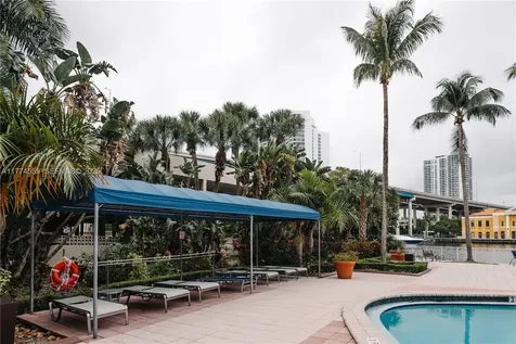19390 Collins Avenue Sunny Isles Beach FL 33160
