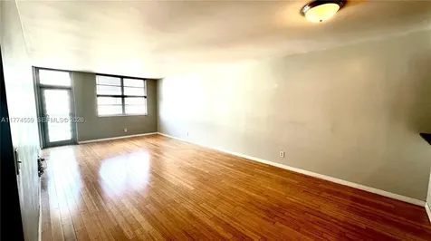 19390 Collins Avenue Sunny Isles Beach FL 33160