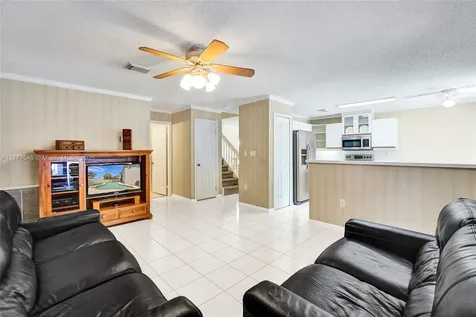 18960 NW 10th Terrace Pembroke Pines FL 33029