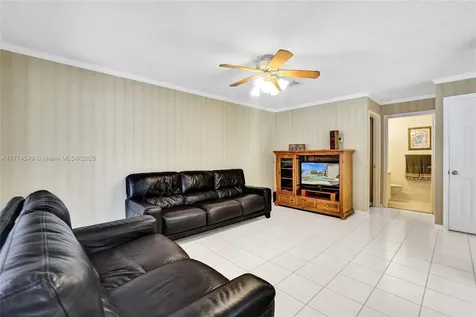 18960 NW 10th Terrace Pembroke Pines FL 33029
